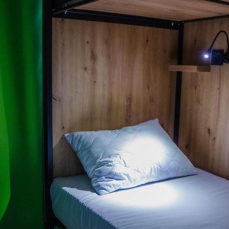 Foka Hostel Wroclaw Bagian luar foto