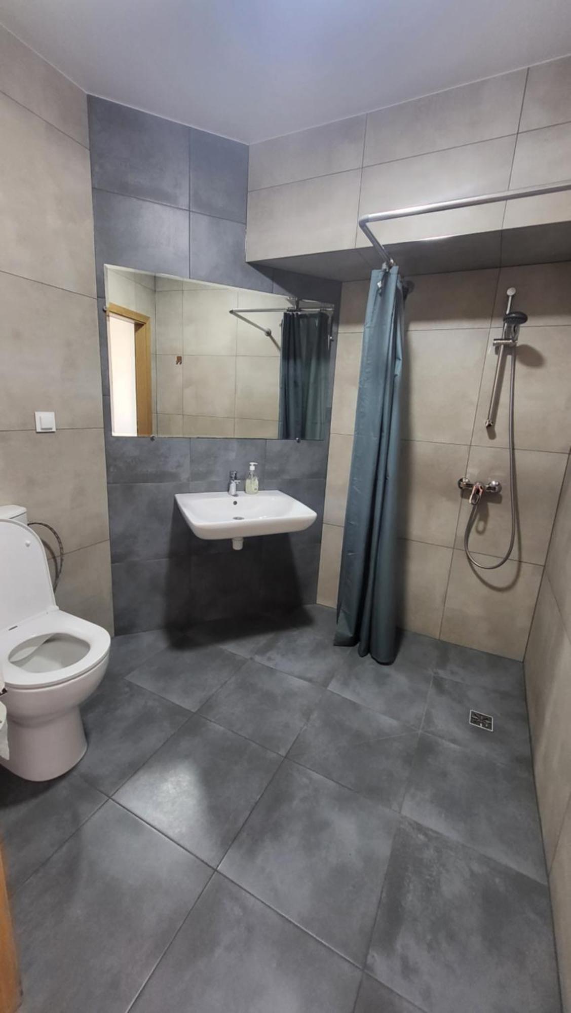 Foka Hostel Wroclaw Bagian luar foto