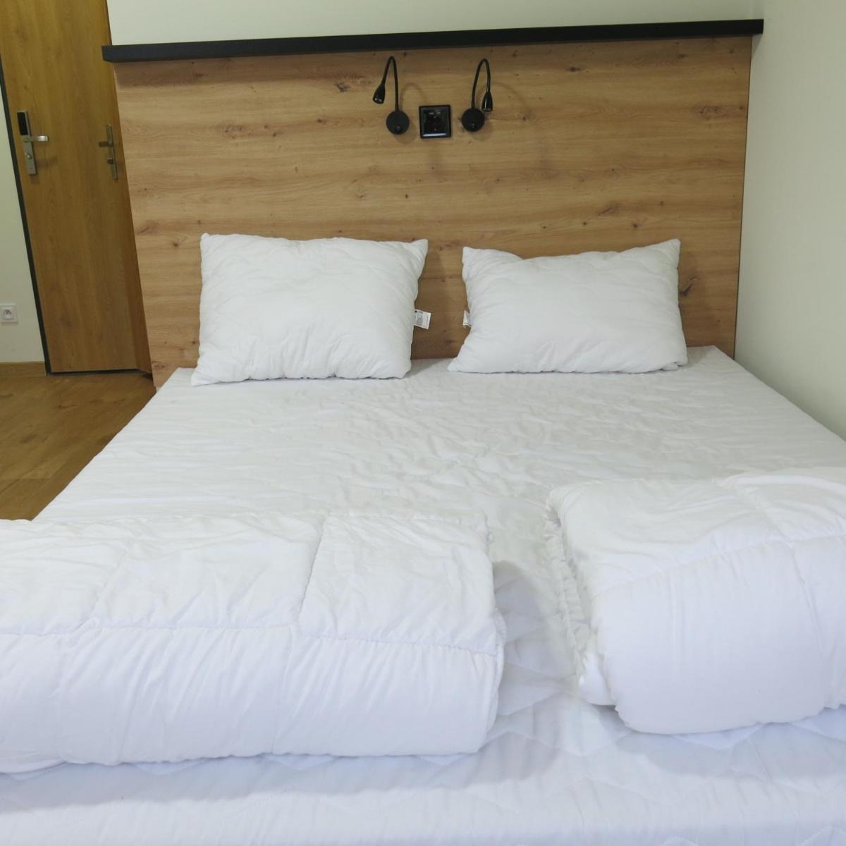 Foka Hostel Wroclaw Bagian luar foto